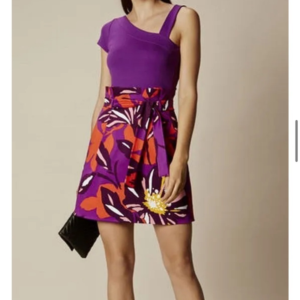Karen Millen
Floral Print Mini Skirt